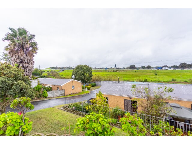 <!--[if BLOCK]><![endif]--> 89 Vierbergen  Stellenberg Street, Oak Glen, Bellville <!--[if ENDBLOCK]><![endif]-->